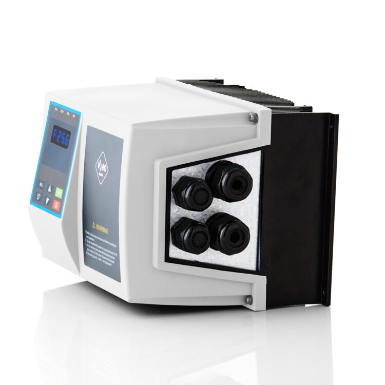 Frekvenciaváltó 11 kW 400V IP65 X550 eladás
