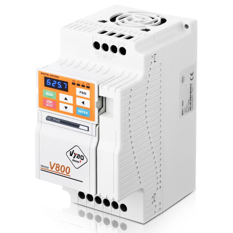 Frekvenciaváltó 3 kW 230V V800 raktáron